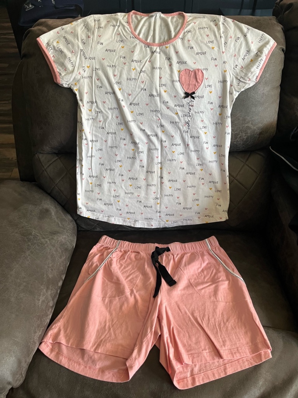 Women’s Pink Heart Sleep Set - White & Pink Pajamas
